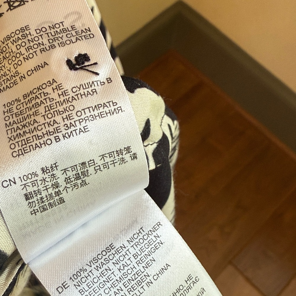 NWOT Reiss Tilly Printed Midi Size 2 - Picture 12 of 12